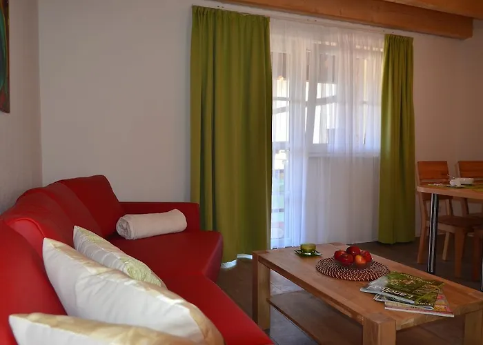 Апартаменты Burg Blens *